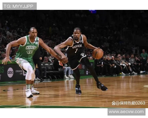 杜兰特带领篮网挑战凯尔特人争夺东部季后赛席位的精彩对决
